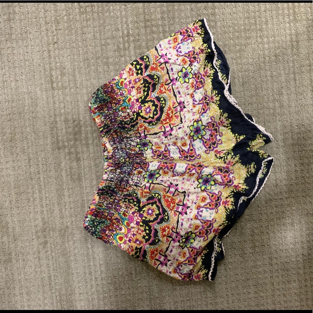 Bohemian flowy printed shorts